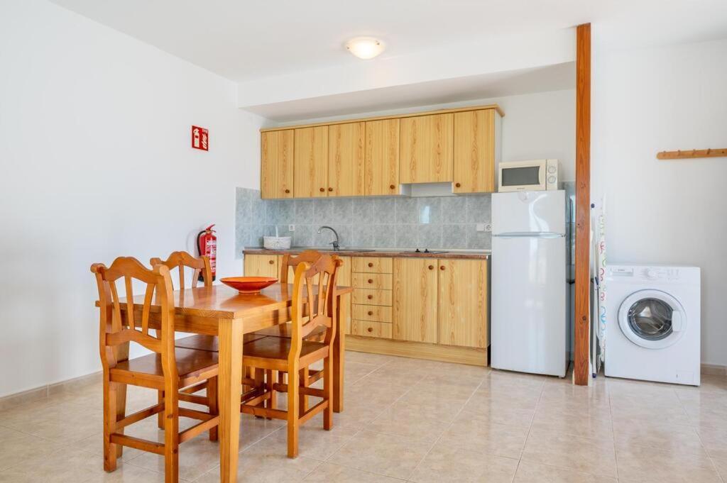 Apartamentos Karin 2°E Felanitx Extérieur photo